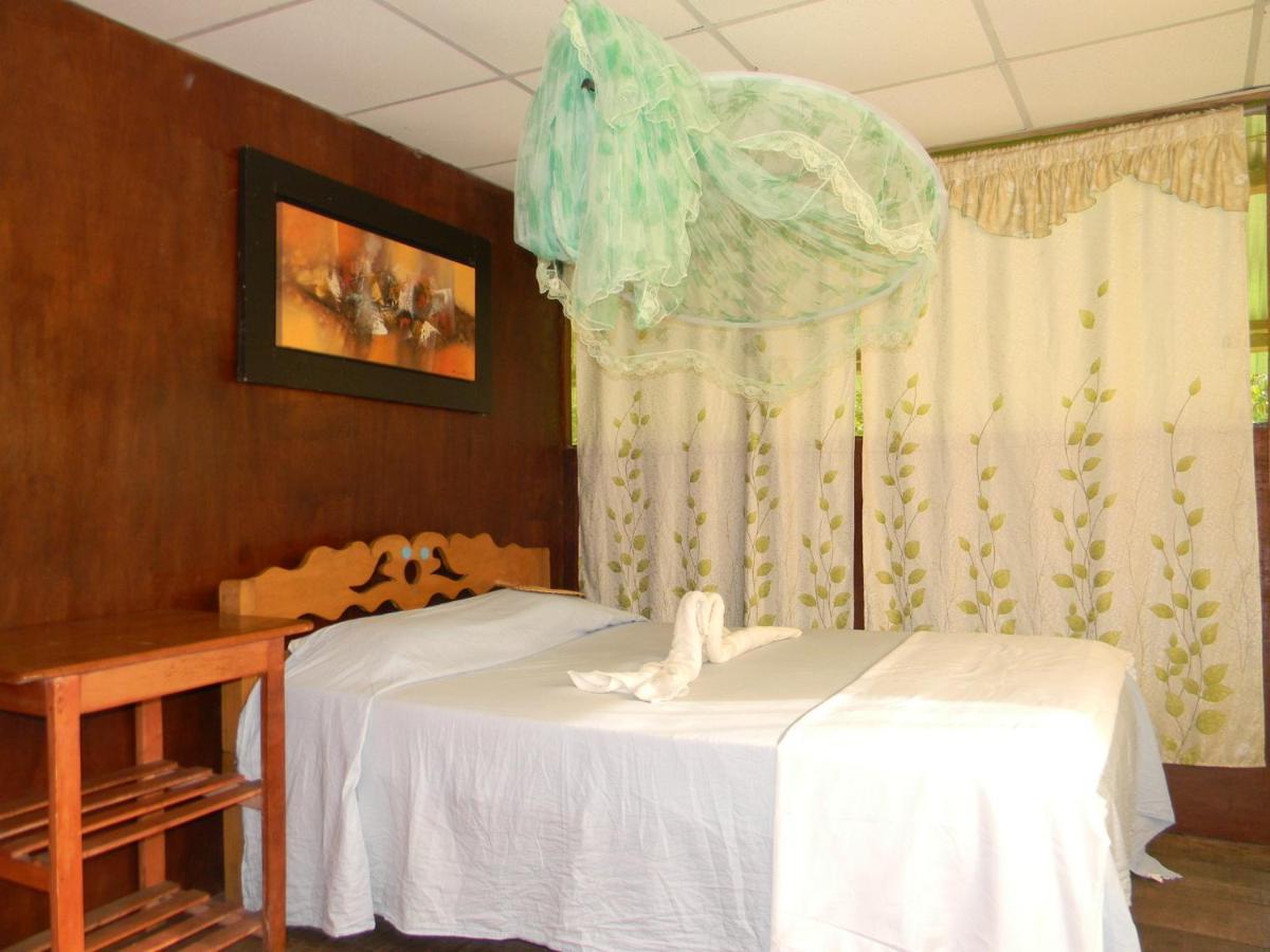 Jacamar Lodge Expeditions Iquitos Eksteriør bilde
